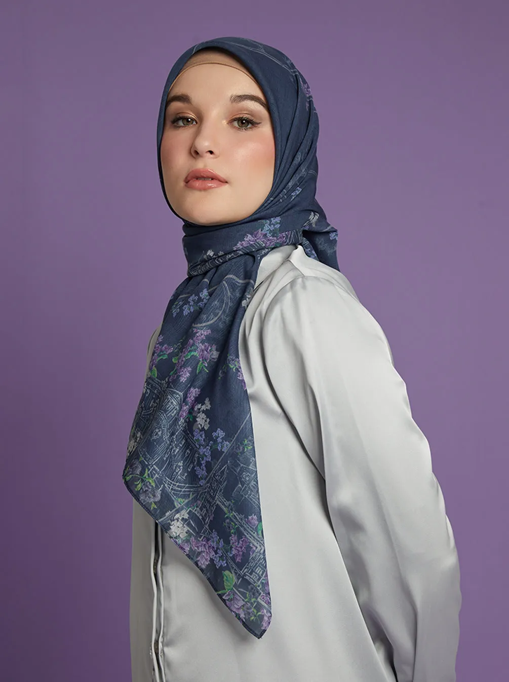 BUNDLING BAMED X KAMI ORVA LONDON SIGNATURE SCARF TEAL