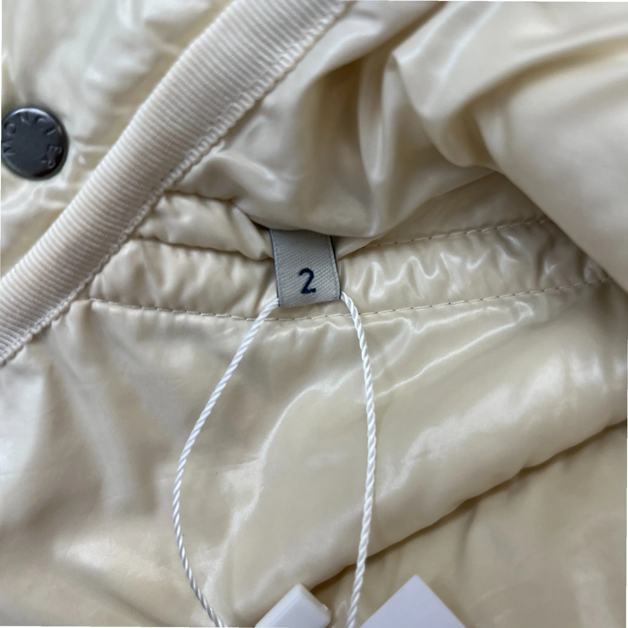 Men's Armoise Down Jacket Cream Size 2 / M