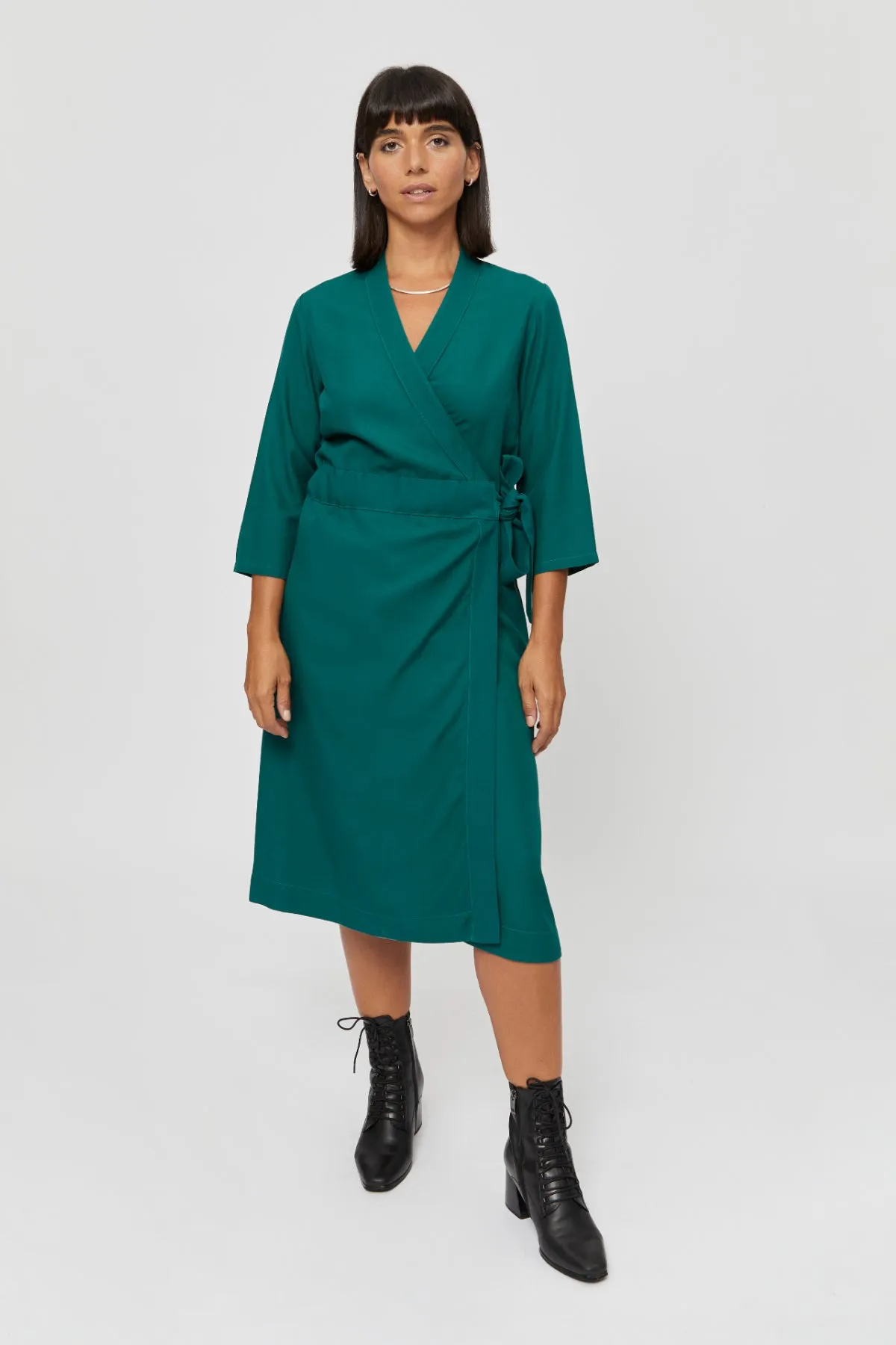 Sandra | Midi Wrap Dress in Emerald Green