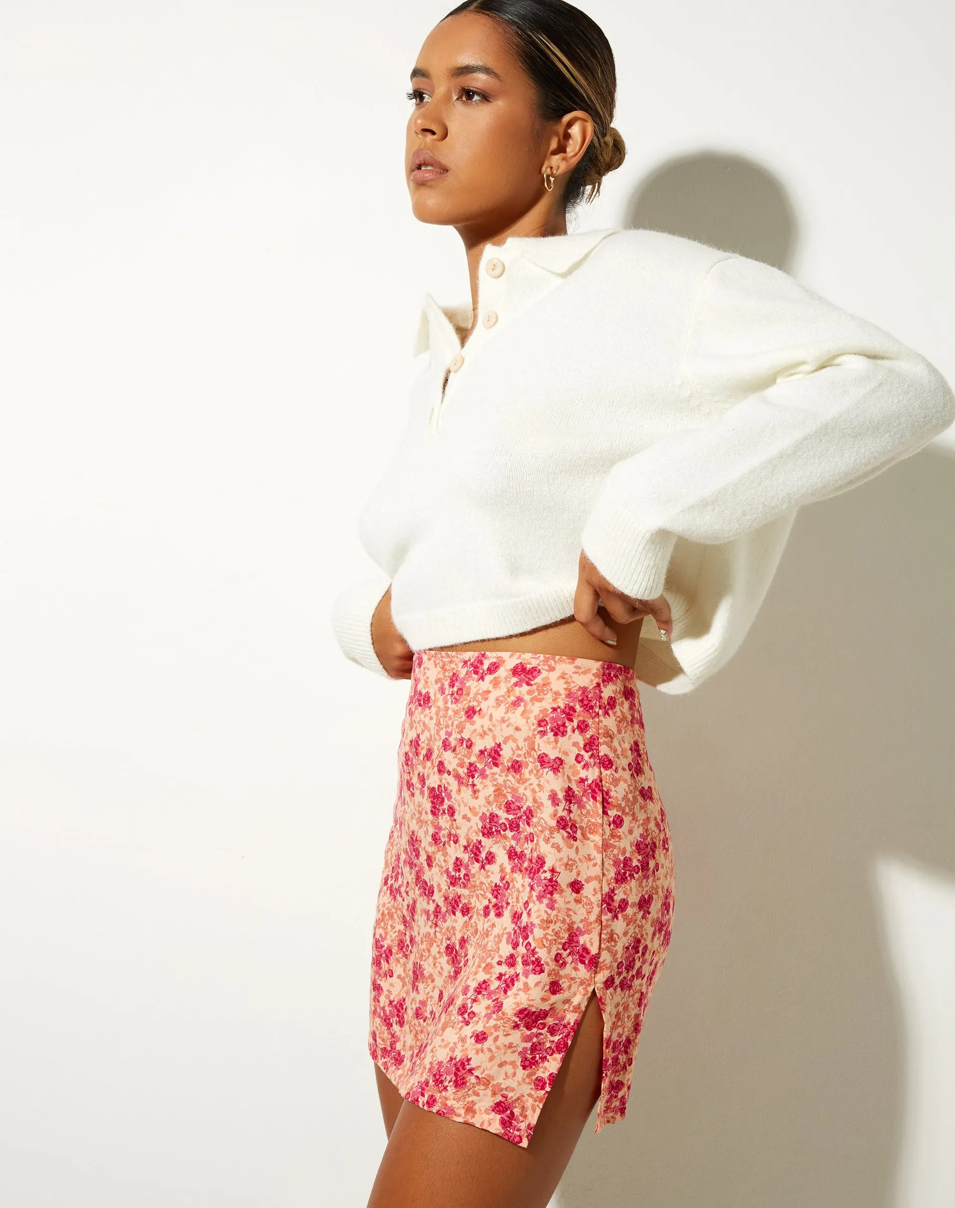 Sheny Mini Skirt in Dark Wild Flower Cantaloupe